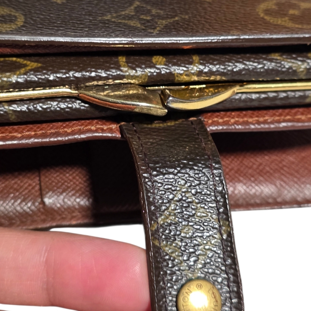 Authentic Louis Vuitton Monogram Snap Wallet & Kisslock Closure-COA W/ Purchase - Picture 8 of 16